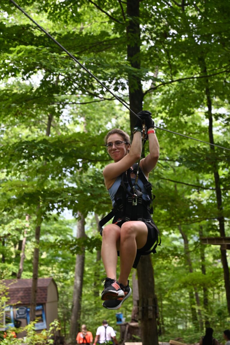 What to Expect and How to Prepare for Zip Lining